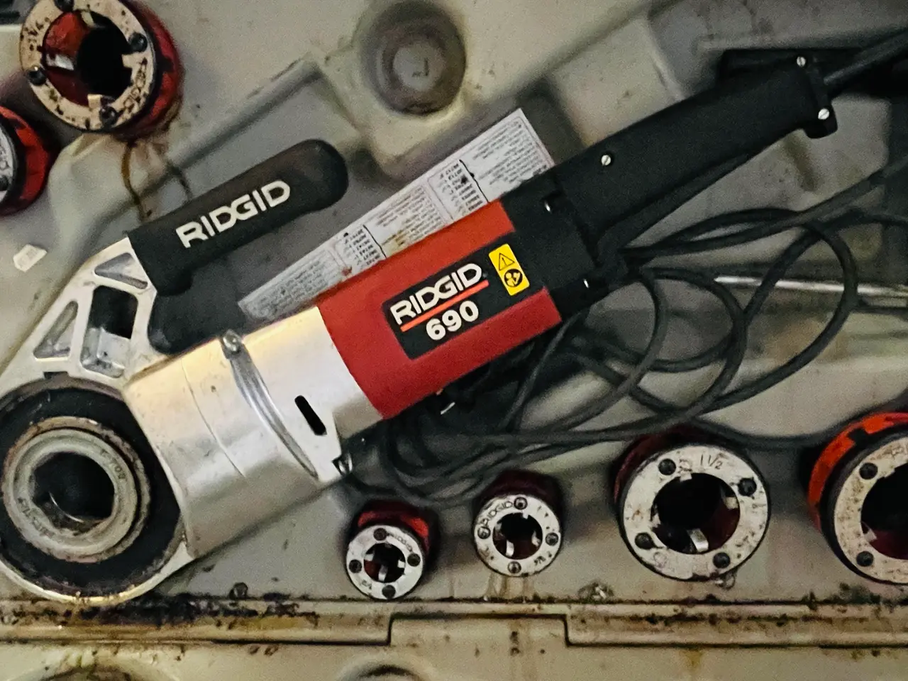 Billede 2 - Gevindskæremaskine RIDGID 690
