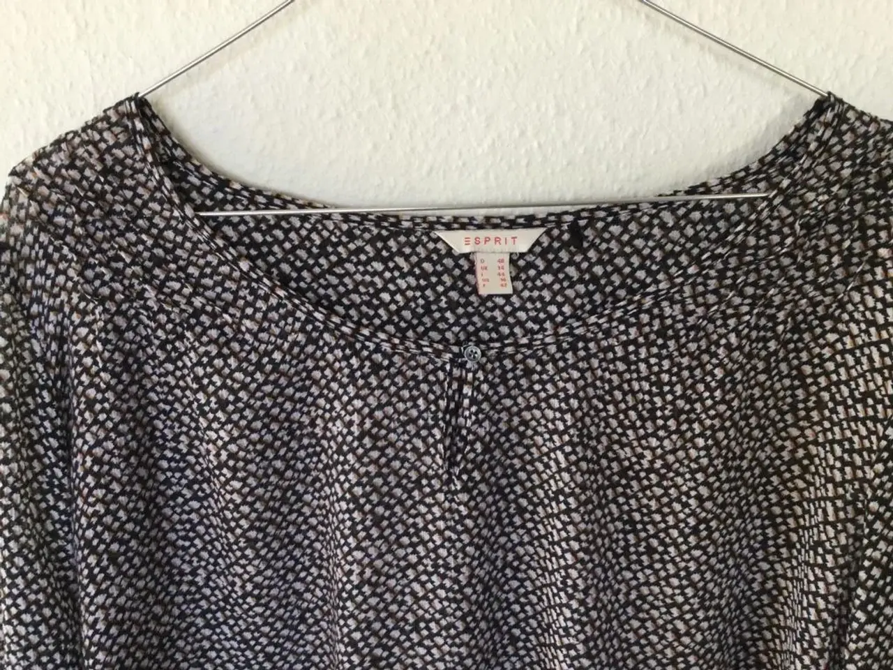 Billede 2 - ESPRIT bluse str. 40