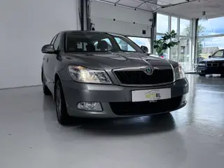 Skoda Octavia Combi 1,6 Commonrail DPF Elegance 105HK Stc