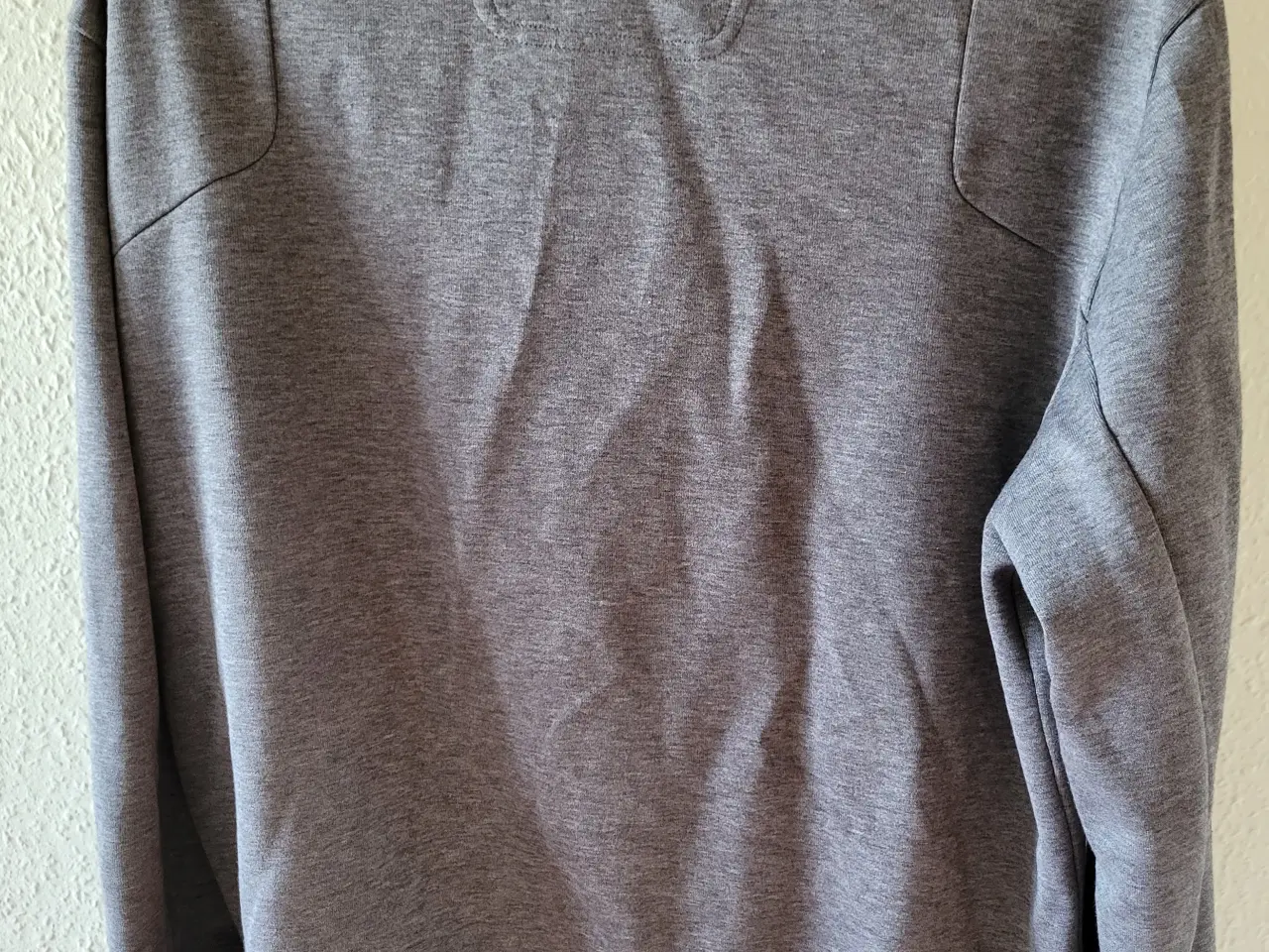 Billede 3 - Hugo Boss bluse.