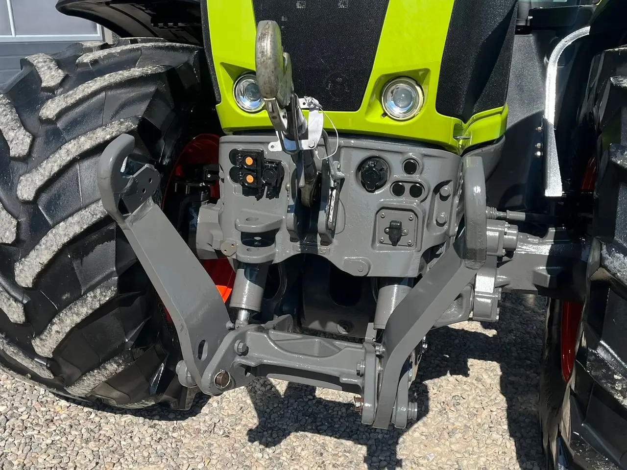 Billede 3 - CLAAS AXION 850 CMatic med frontlift