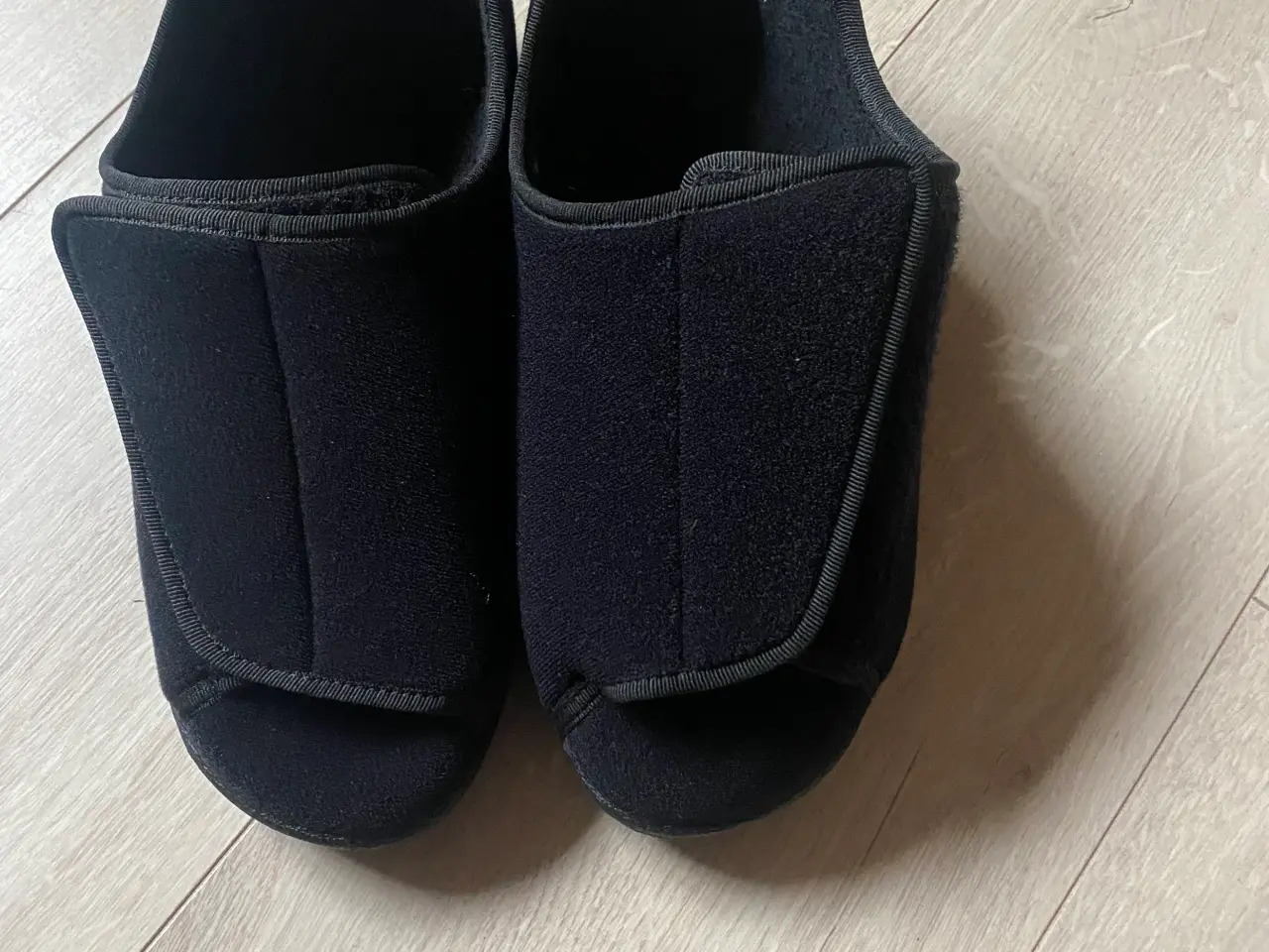 Billede 1 - Terapi hjemmesko uld med velcro