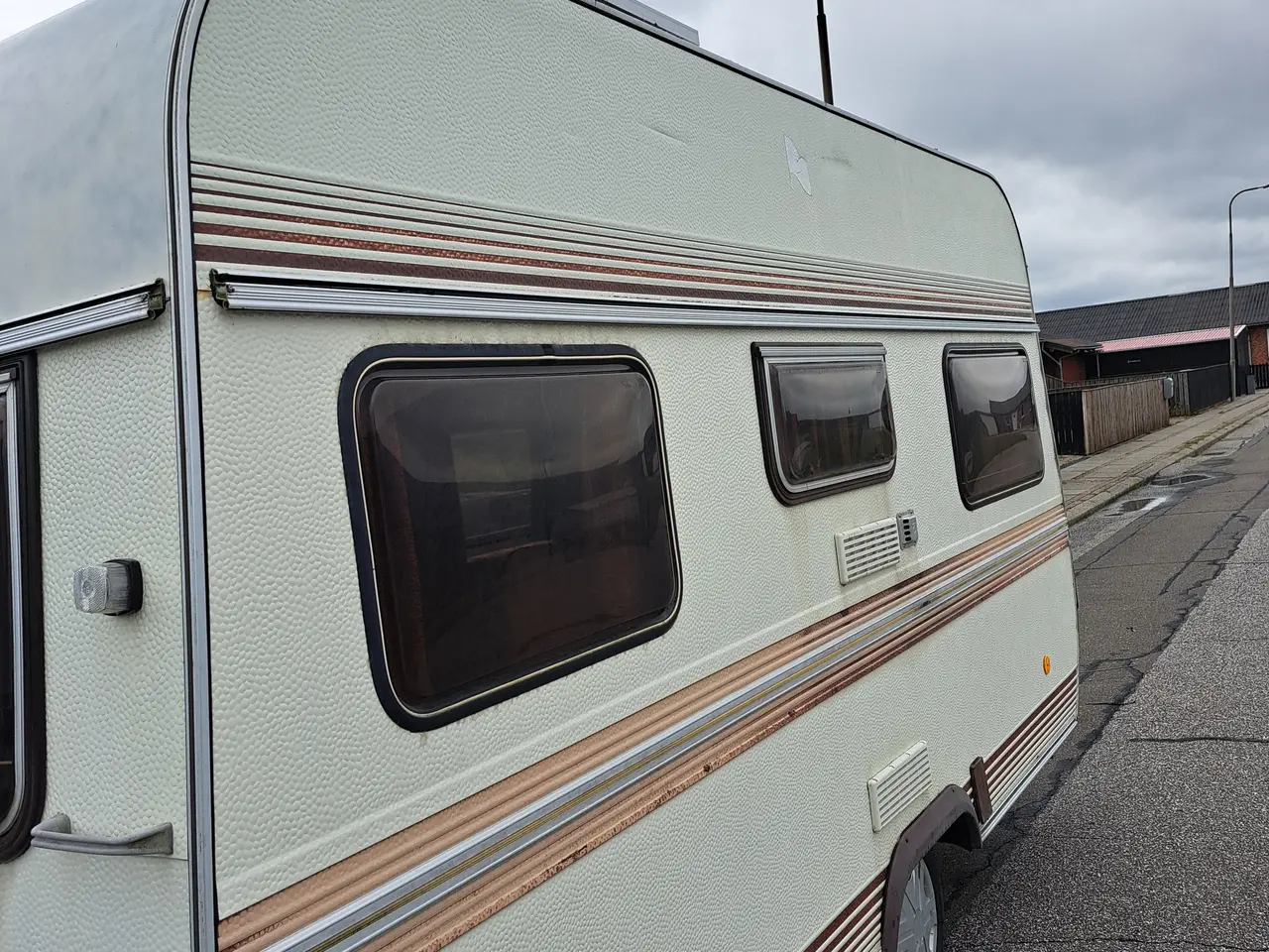 Billede 3 - Fin ældre camping vogn