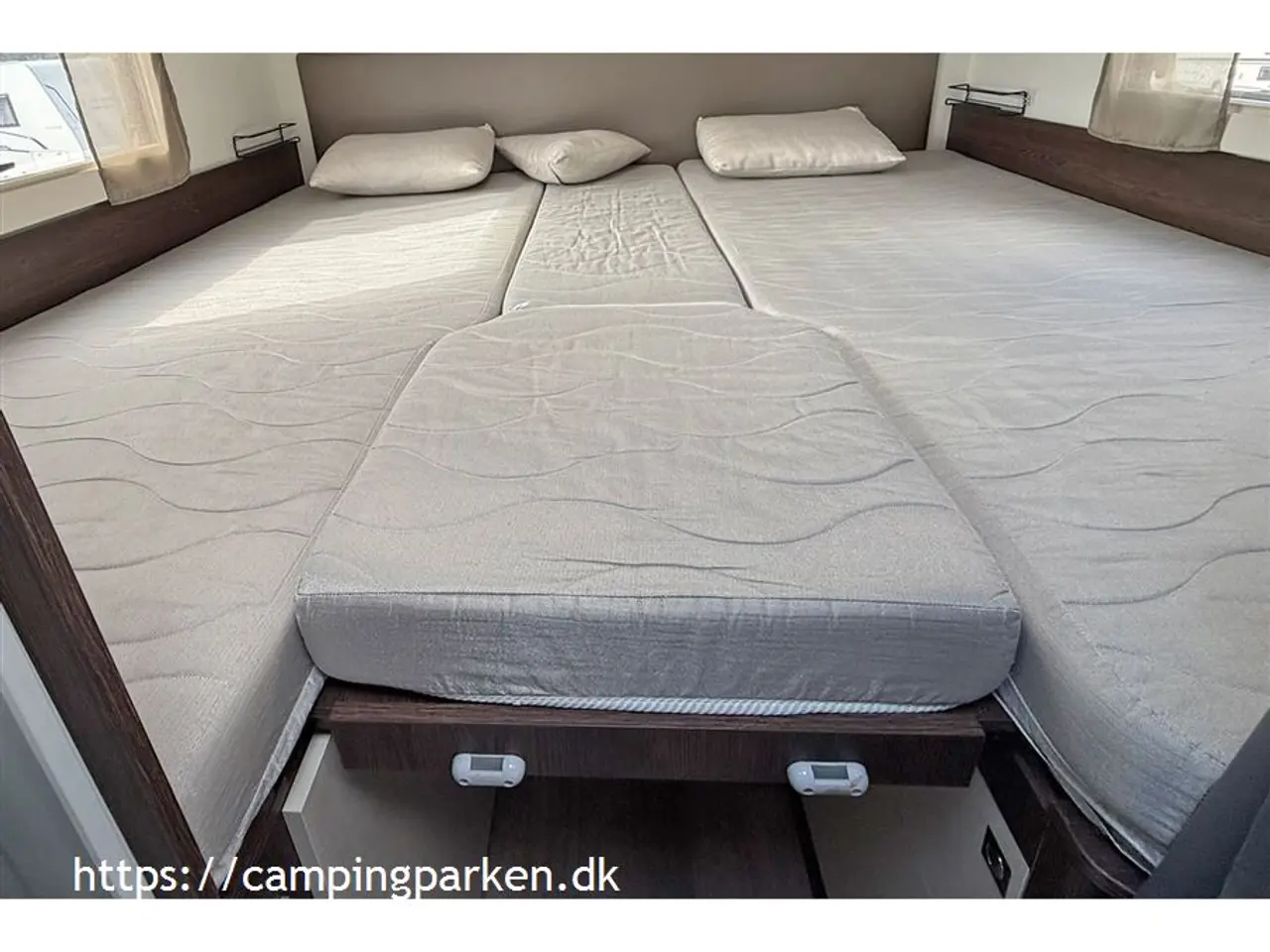 Billede 13 - 2020 - Benimar Sport 363 NK   Super velholdt Benimar 363 Vinter camper til 5 personer