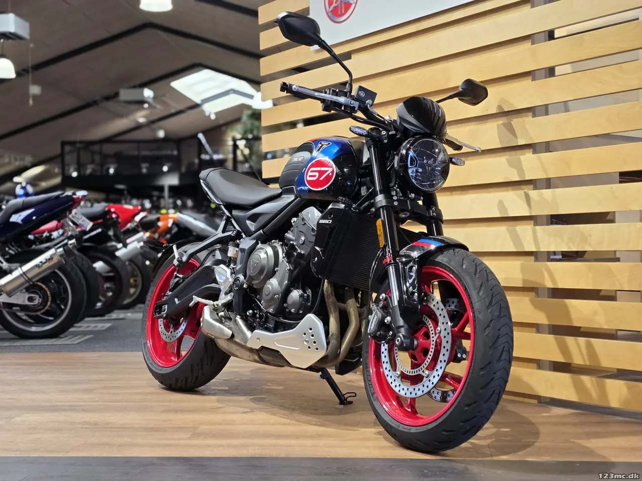 Billede 2 - Triumph Trident TRIPLE TRIBUTE EDITION