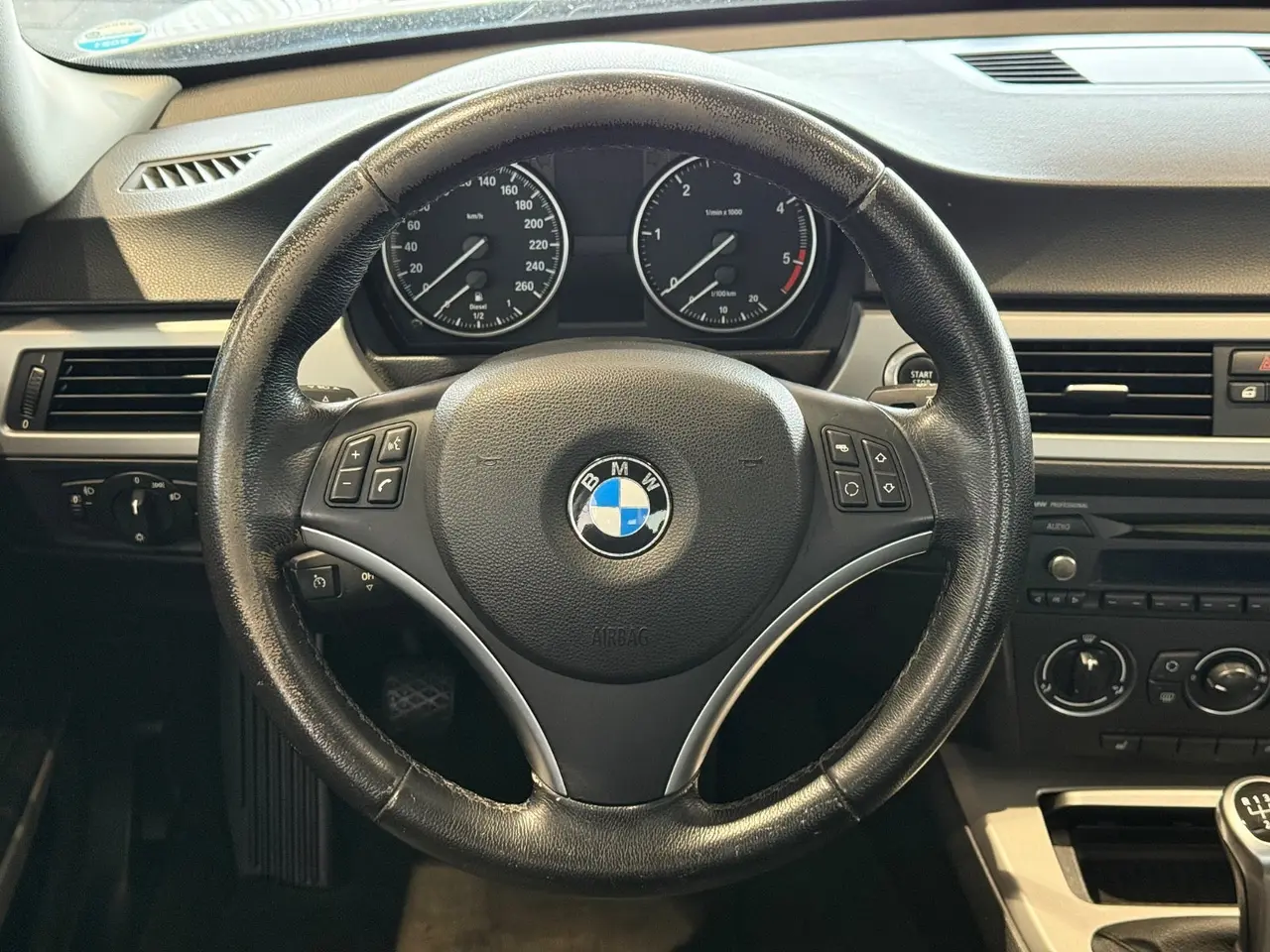 Billede 6 - BMW 318d 2,0
