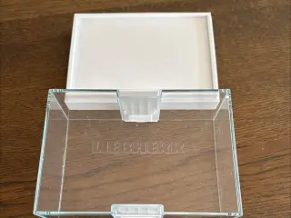 Smørkasse til Liebherr køleskab.