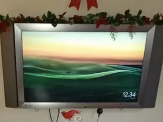 40" LCD TV
