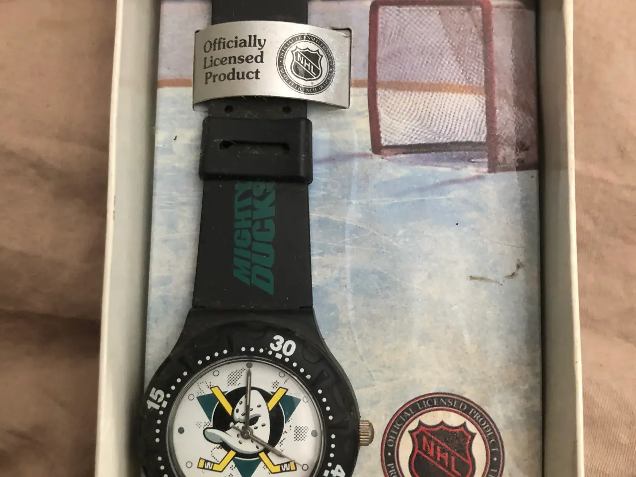 Billede 1 - Ur NHL Børn