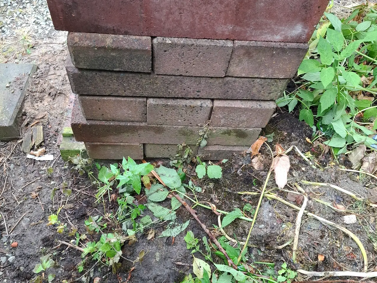 Billede 1 - Kantsten / Planteparket