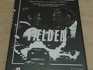Thriller, FÆLDEN, instruktør Michael Pressman