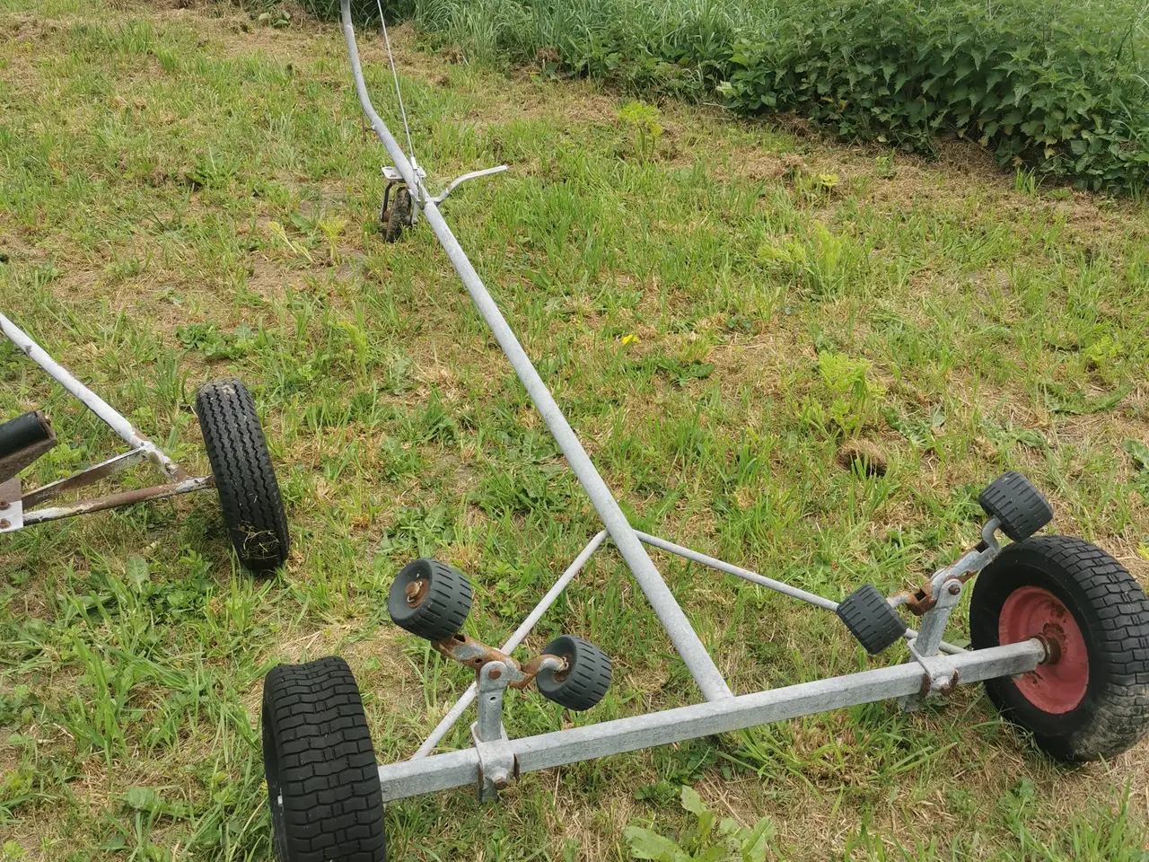 Billede 1 - 2 stk jolle vogn / trailer sælges , defekte.