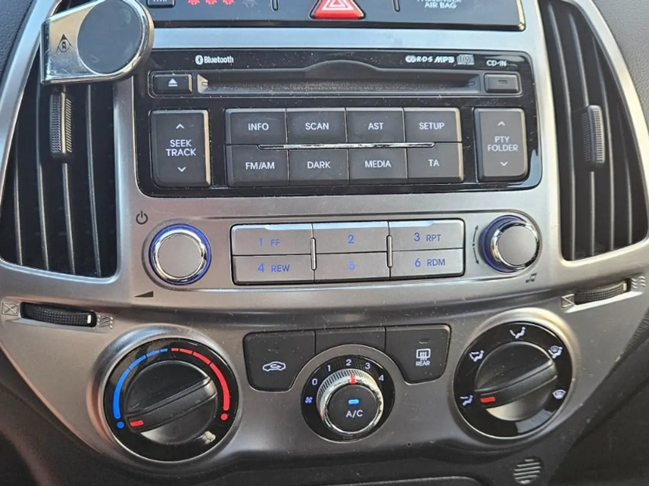 Billede 5 - Hyundai i20 1,25 Classic