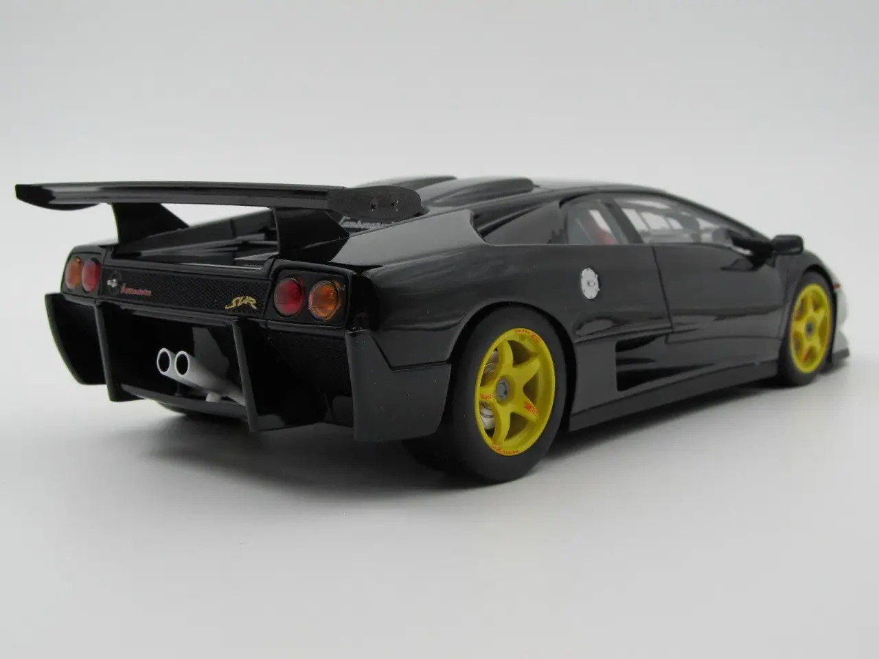 Billede 3 - 1996 Lamborghini Diablo SV-R 202 af 250 - 1:18