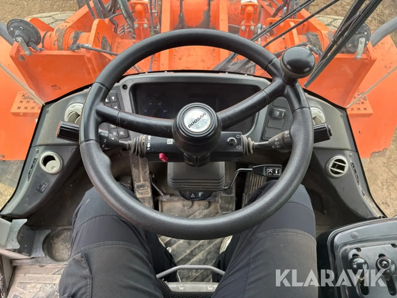 Billede 11 - Gummiged Doosan DL420-5