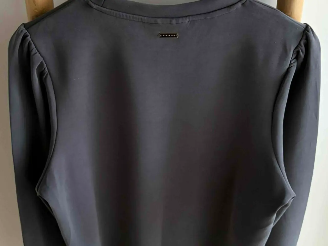 Billede 5 - Athlecia sweatshirt, str. 38