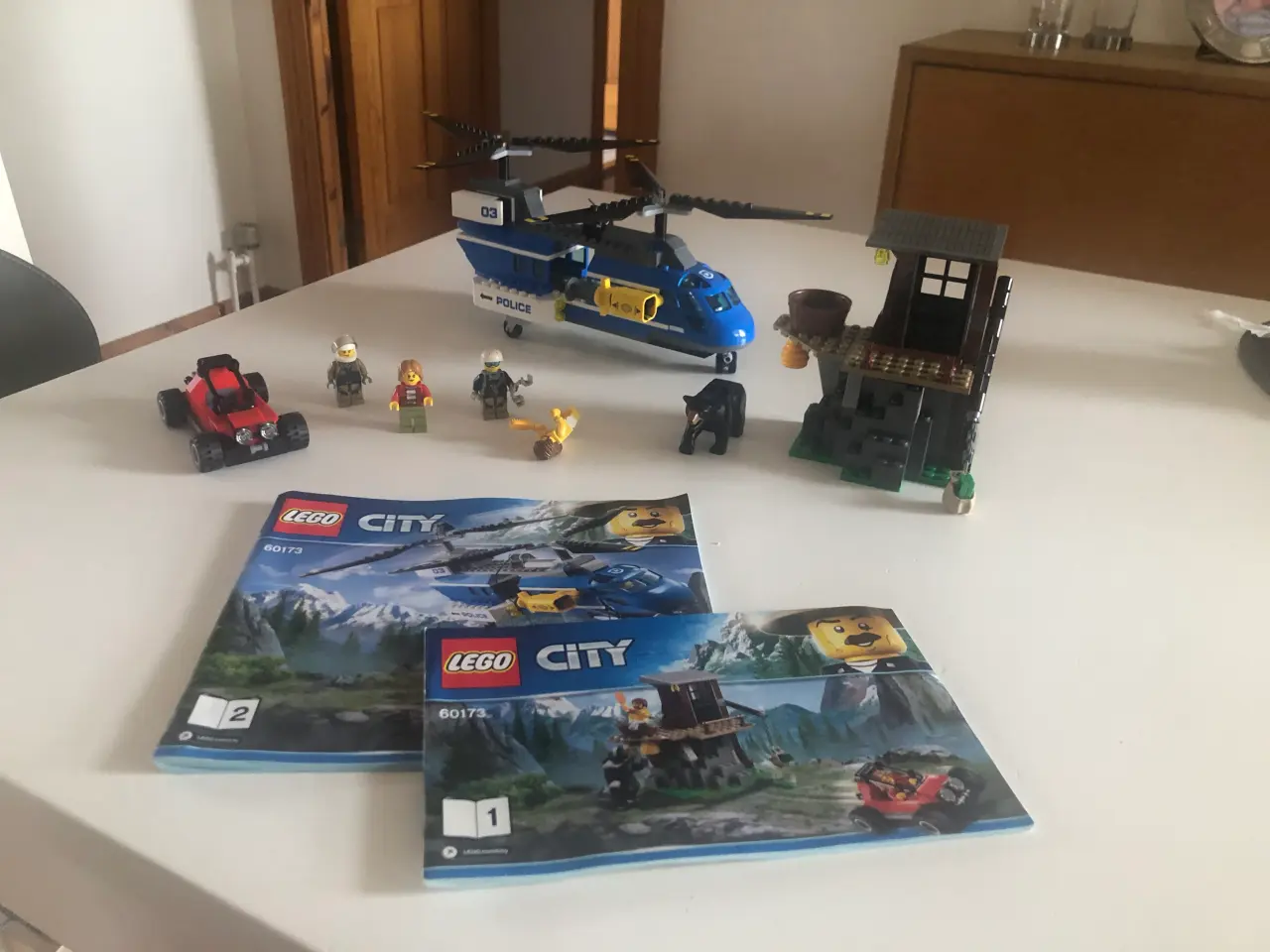 Billede 1 - Lego city: Anholdelsen på bjerget (60173)