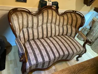 Sofa antik