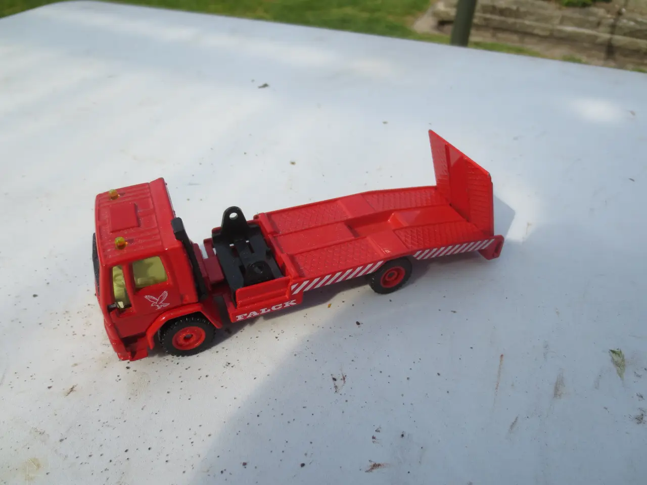 Billede 4 - 1 stk Volvo Modellastbil Falck