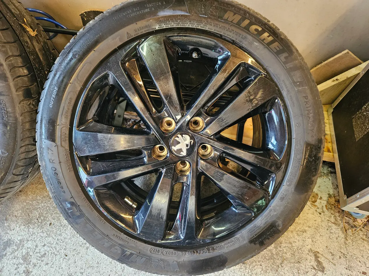 Billede 5 - Peugeot 17" originale alufælge med Michelin 225/50