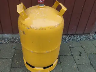 11 kg fyldt gasflaske