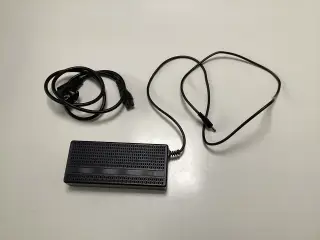 Oplader/strømforsyning