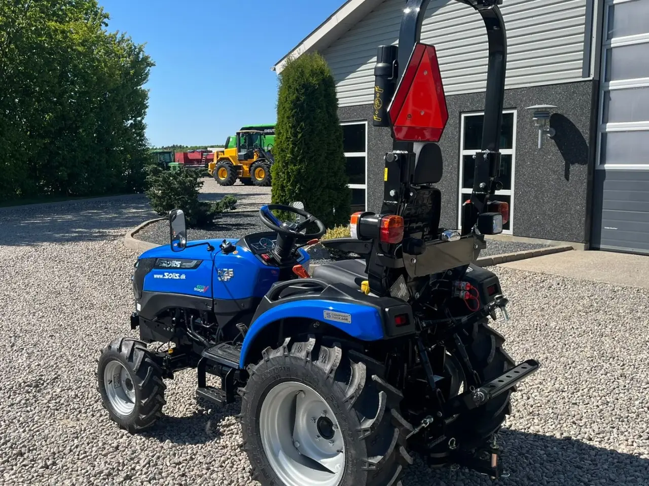 Billede 1 - Solis H26 HST Hydrostat med Traktor dæk