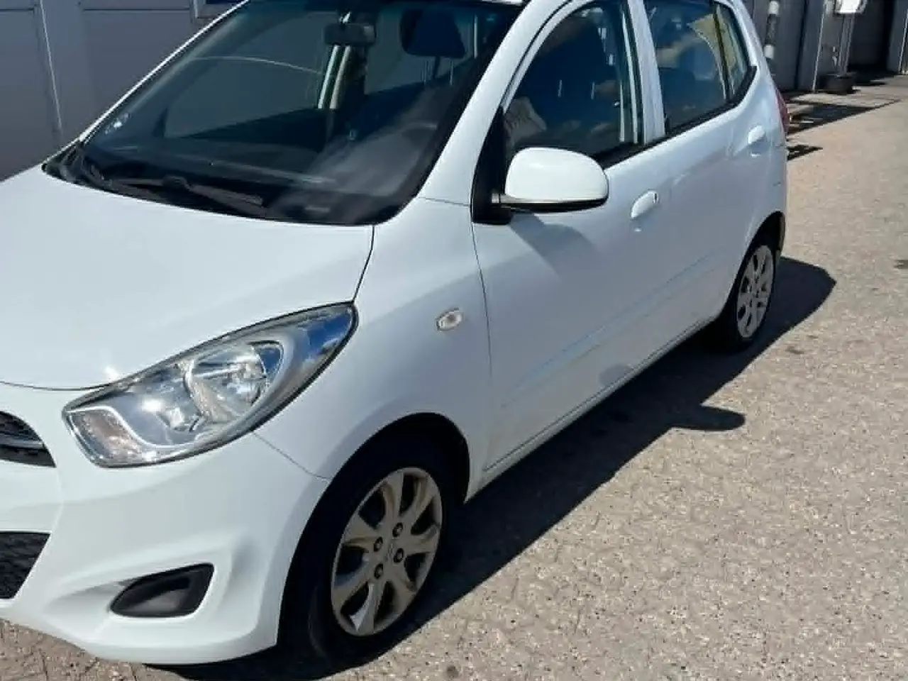 Billede 1 - Hyundai i 10 1,25 År 2013 km 103000