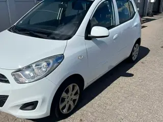 Hyundai i 10 1,25 År 2013 km 103000