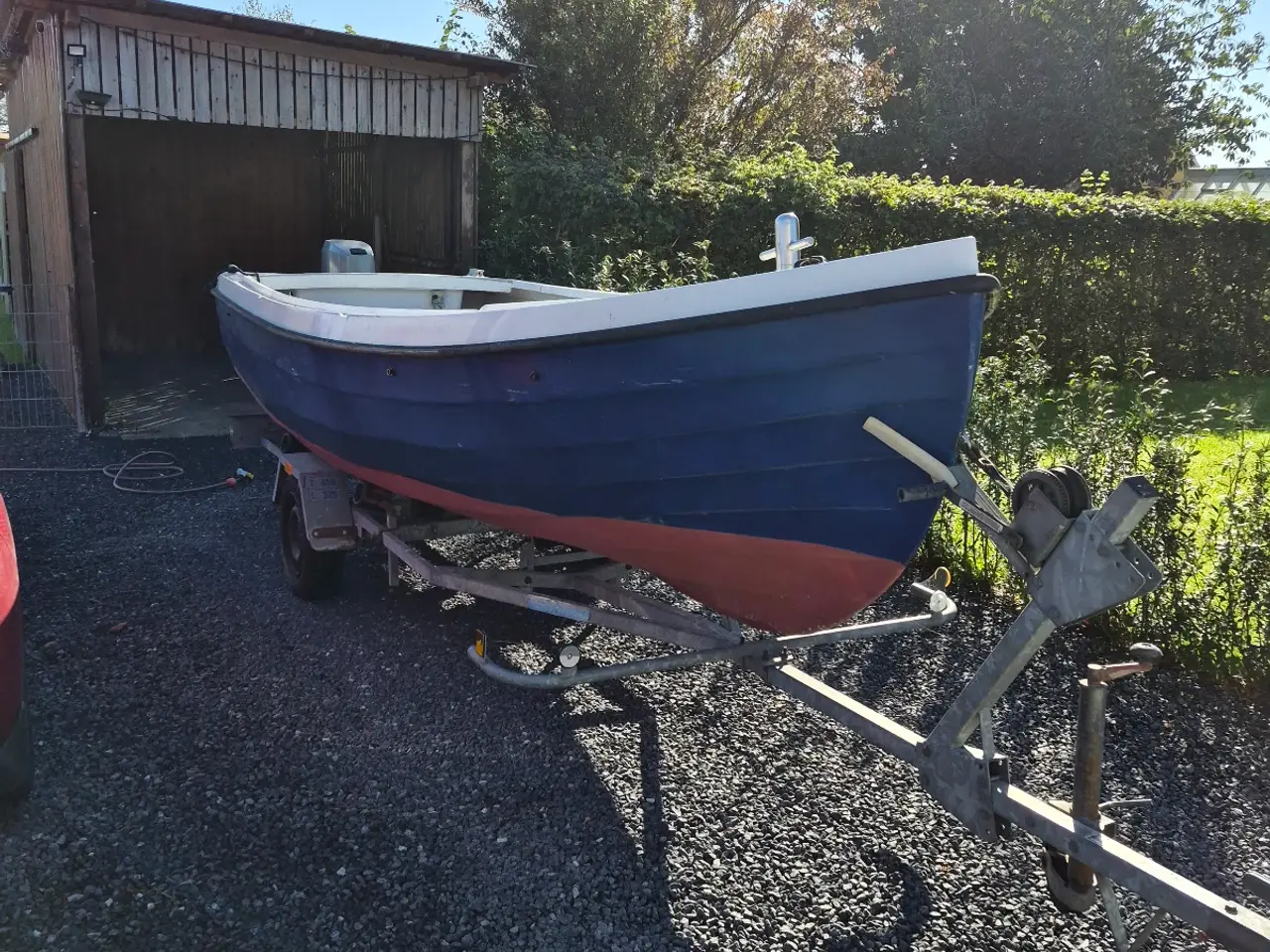 Billede 5 - Jolle med motor