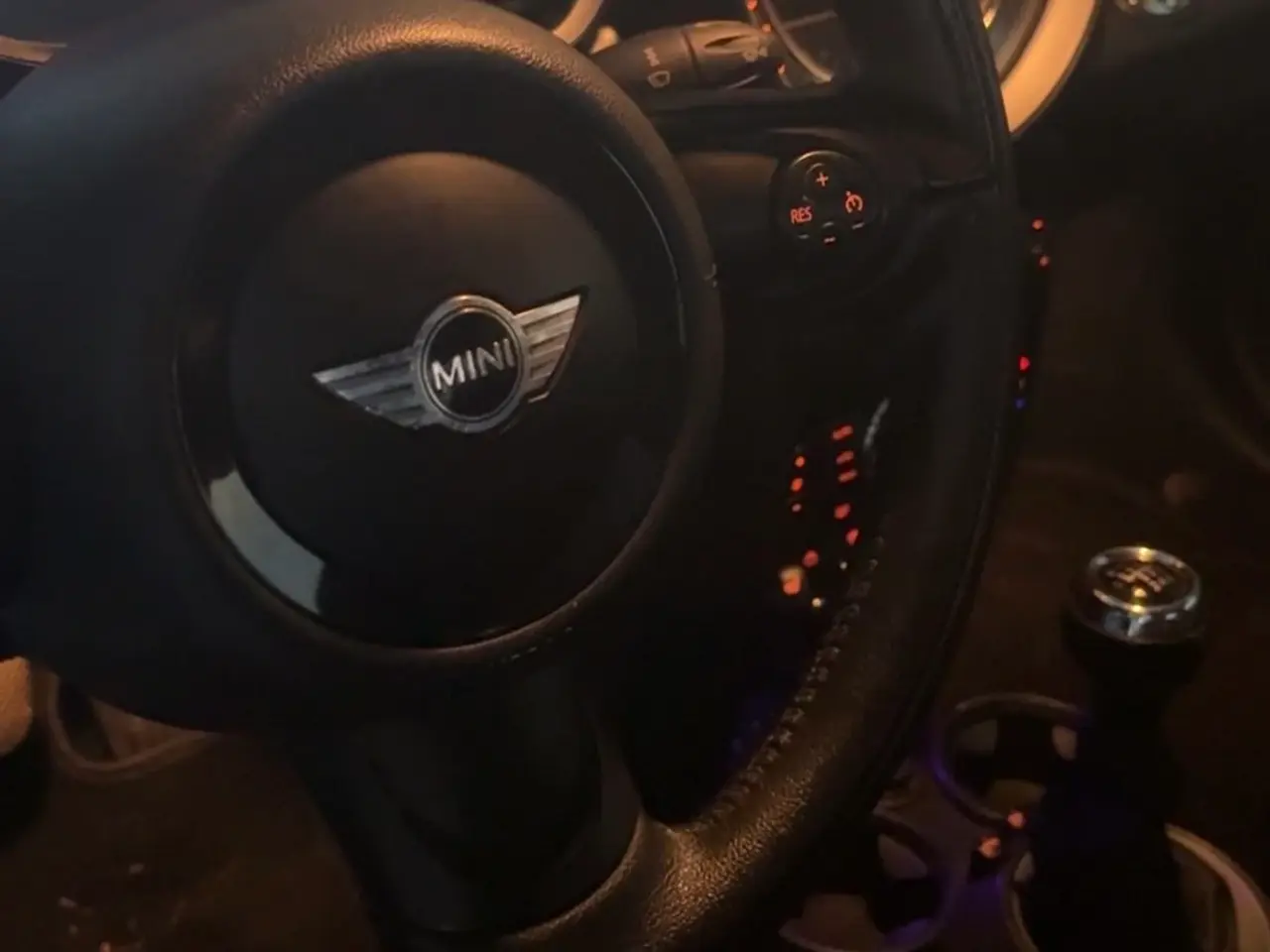 Billede 7 - Lækker Mini One Cabriolet -bliv klar til sommer 