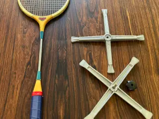 Vintage retro badmintonketcher - dekorativ og sjæl