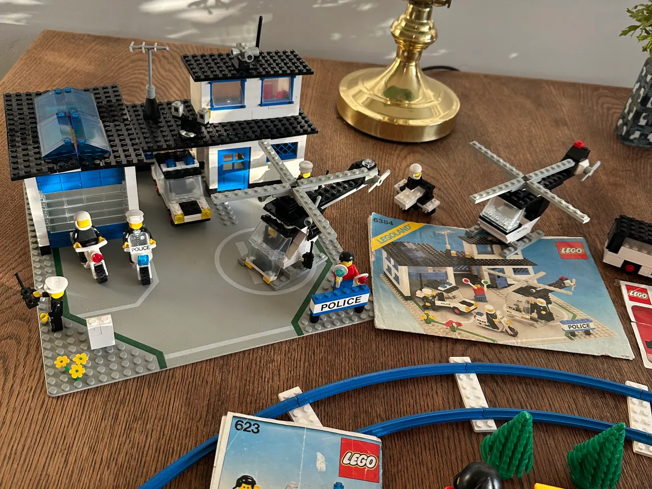 Billede 4 - Originale ældre LEGO byggesæt  m.m. til salg.