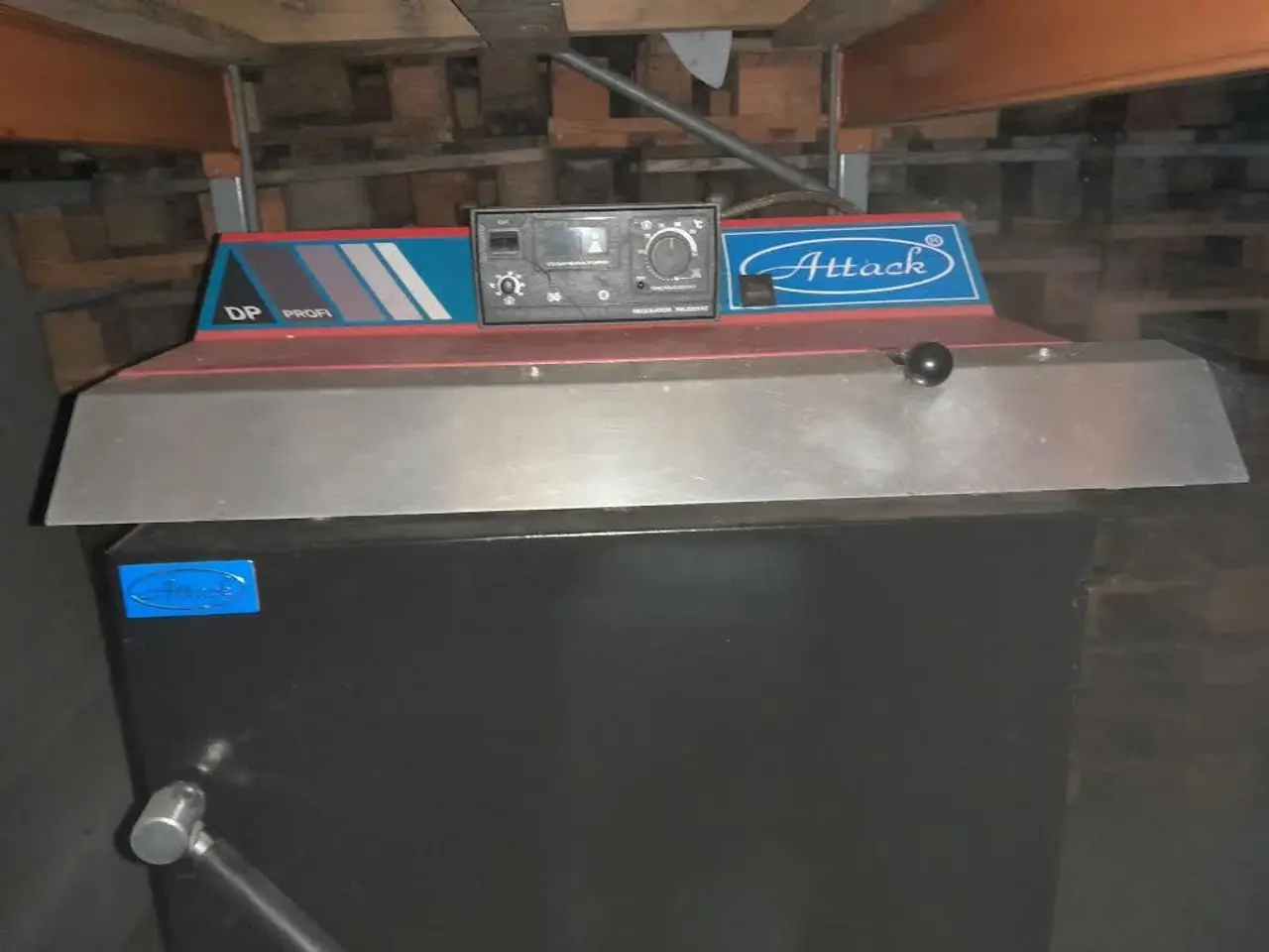 Billede 2 - ATTACK DP PROFI 35KW gasogenfyr