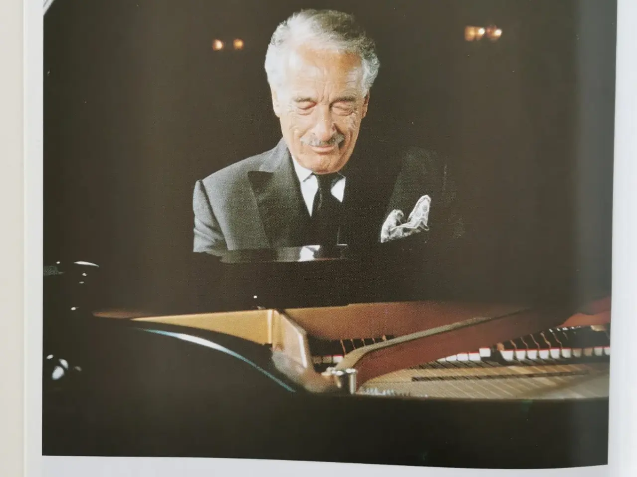 Billede 2 - Victor Borge: Smilet er den korteste afstand