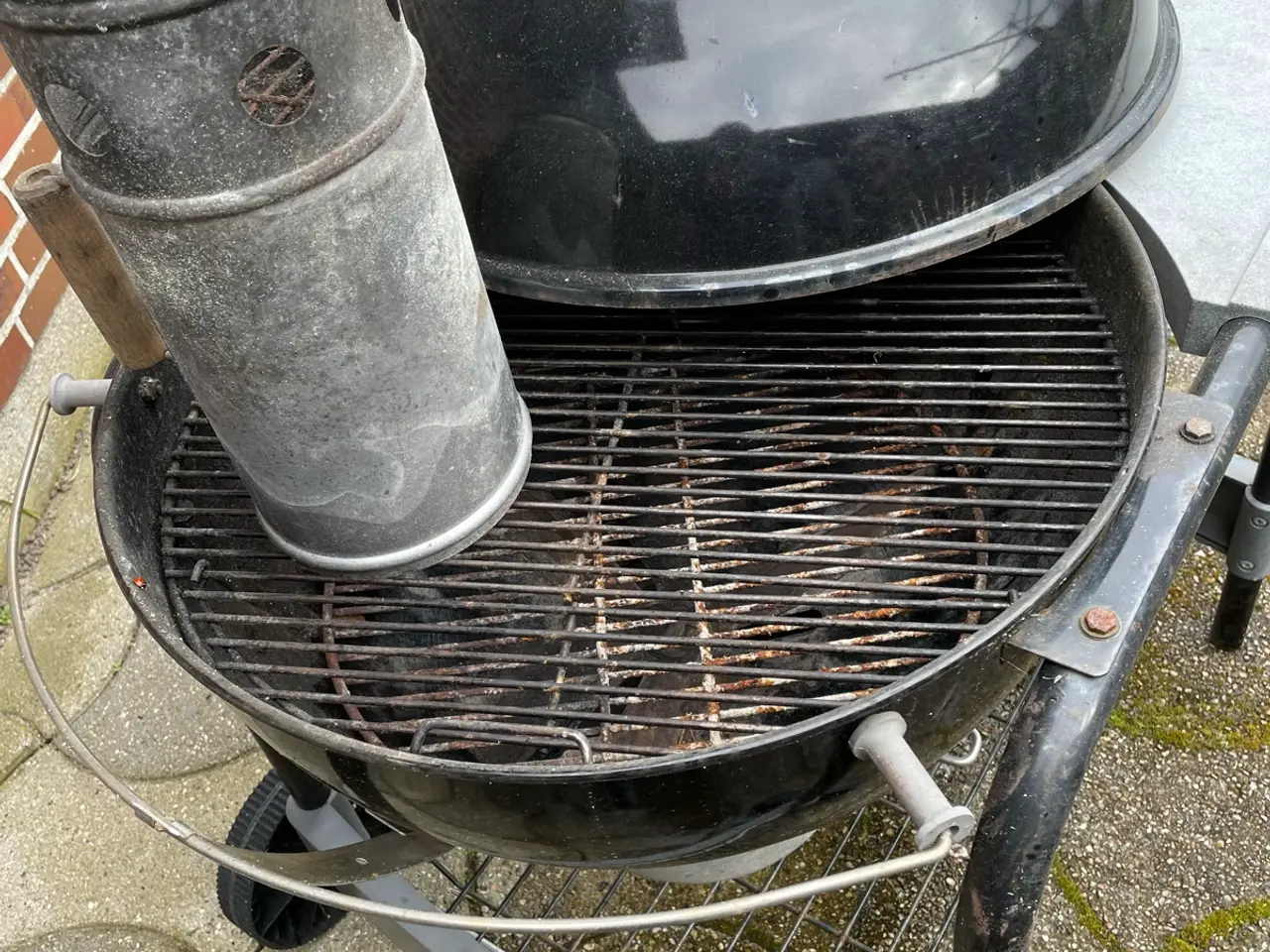 Billede 1 - Kulgrill med sidebord