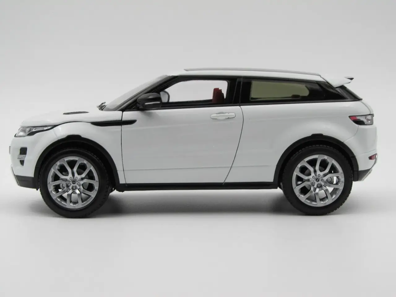 Billede 2 - 2011 Range Rover Evoque 1:18