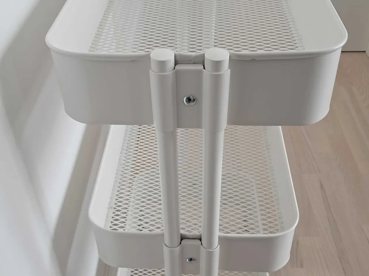 Billede 3 - IKEA, RÅSKOG Rullebord, hvid