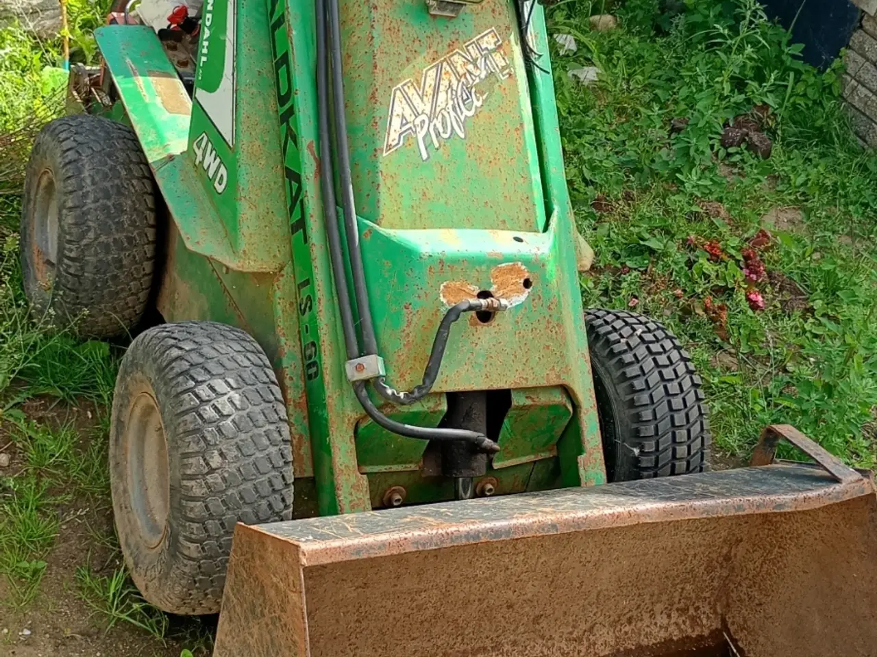 Billede 1 - AVANT LS-60 MINILÆSSER – ROBUST