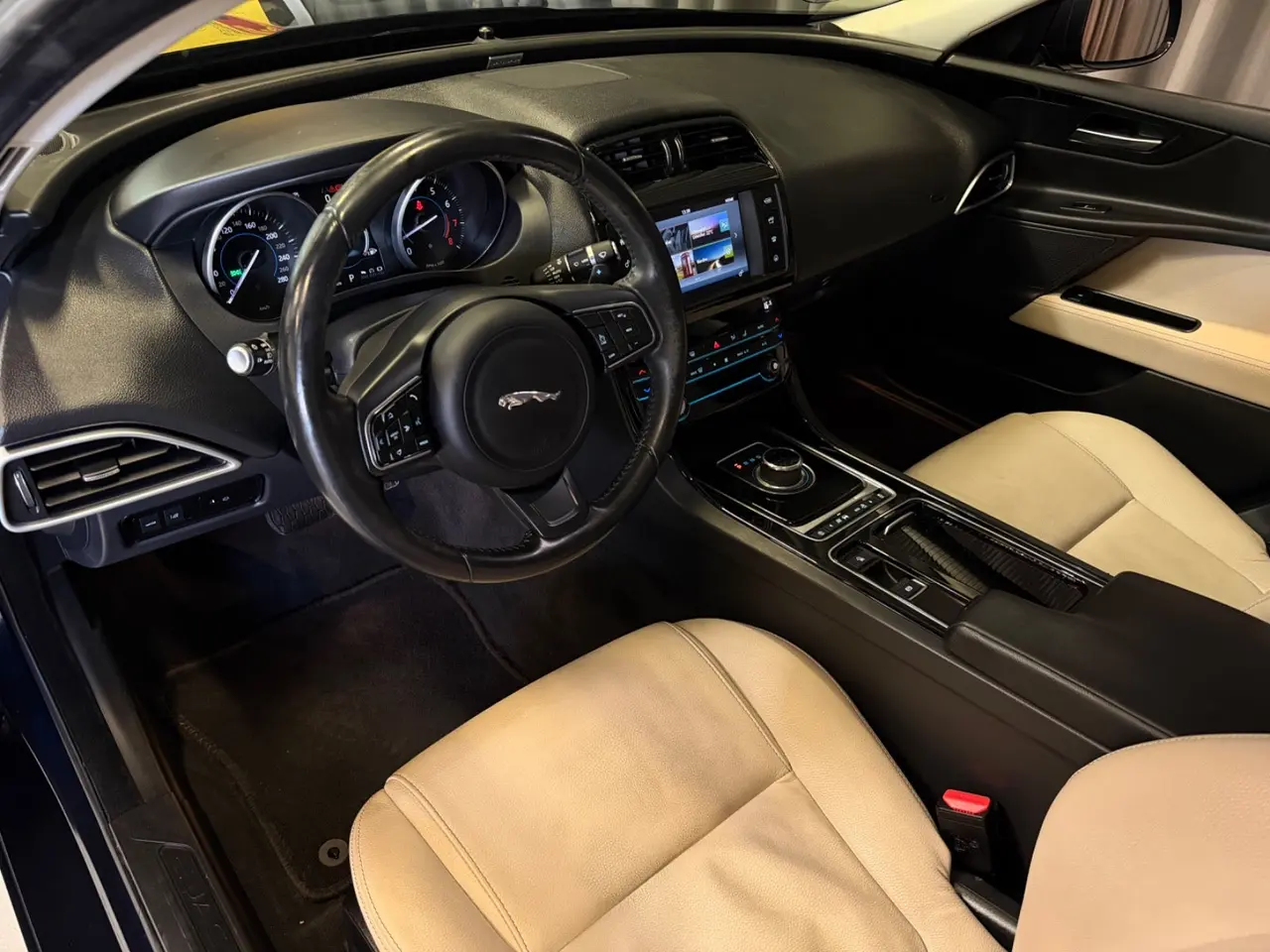 Billede 7 - Jaguar XE 2,0 P200 Prestige aut.
