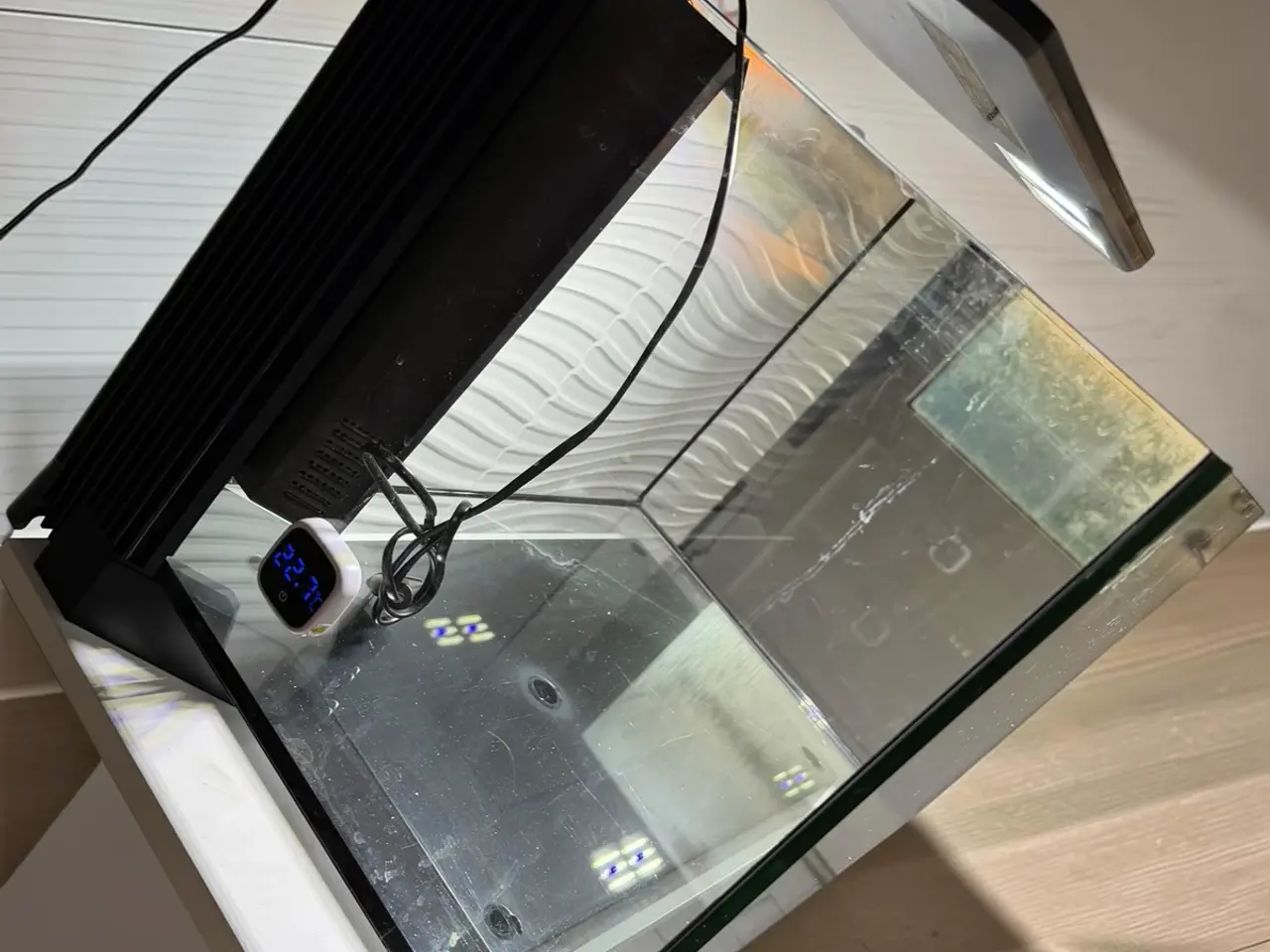 Billede 9 - SuperFish 67 L akvarie med ALT 