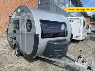 2024 - Tabbert T@b L 400 Basic Lækker rejsevogn med fast dobbeltseng fra Hinshøj Caravan