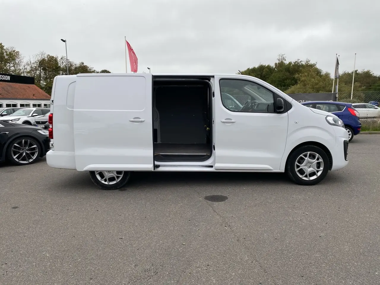 Billede 6 - Citroën Jumpy L3 2,0 Blue HDi Masterline EAT8 145HK Van 8g Aut.