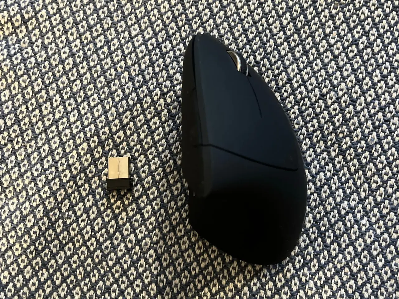 Billede 1 - Trådløs ergonomisk (vertikal) computermus, sort