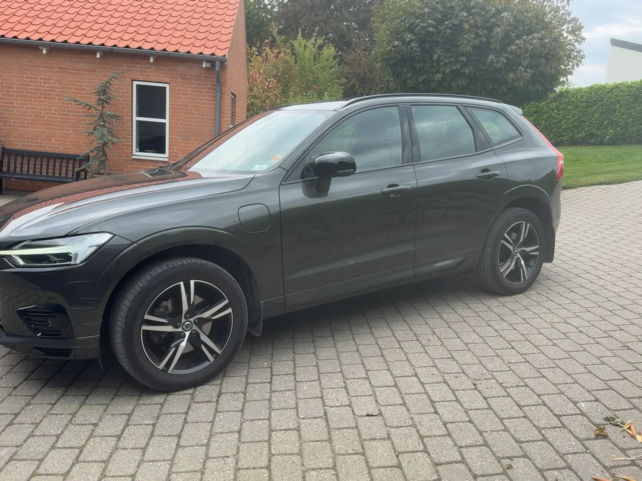 Billede 1 - Volvo XC60 2,0 T8 ReCharge R-Design aut. AWD