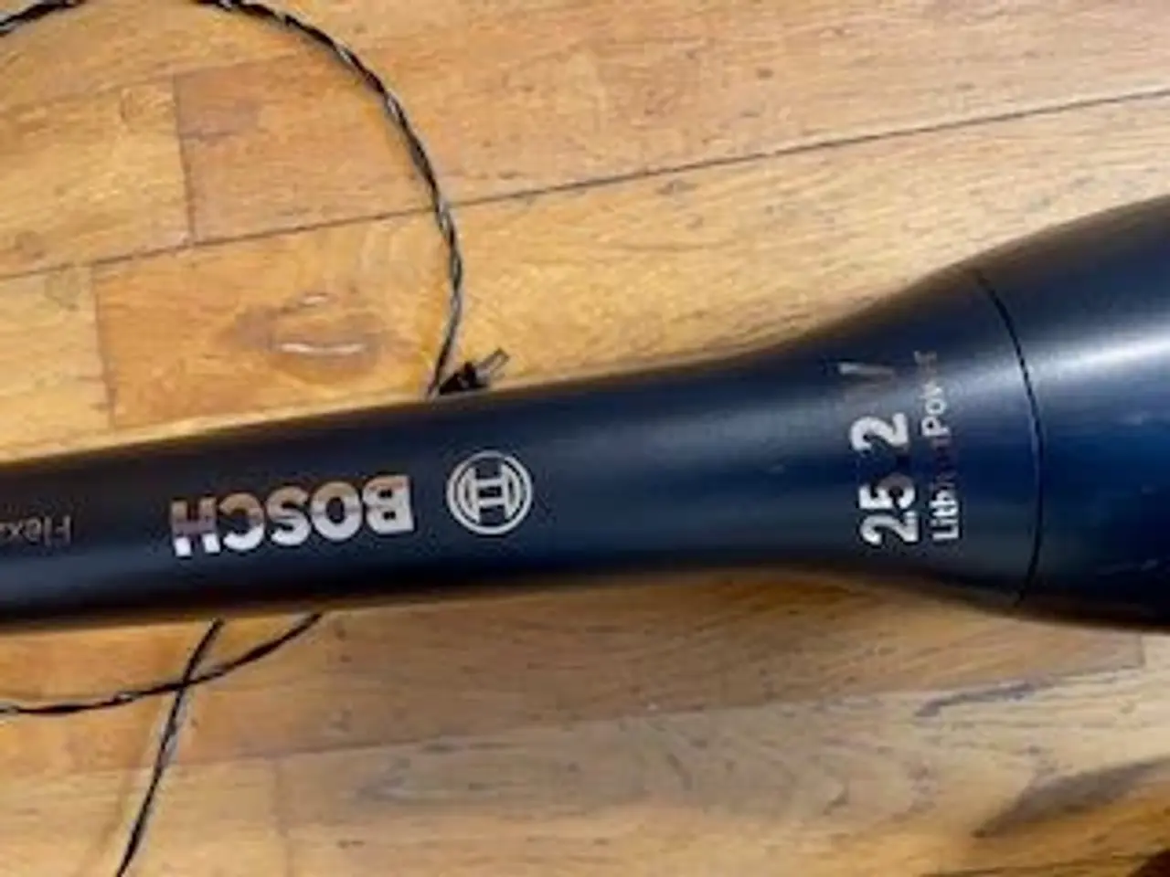 Billede 5 - Støvsuger Bosch med nye opladelige batterier