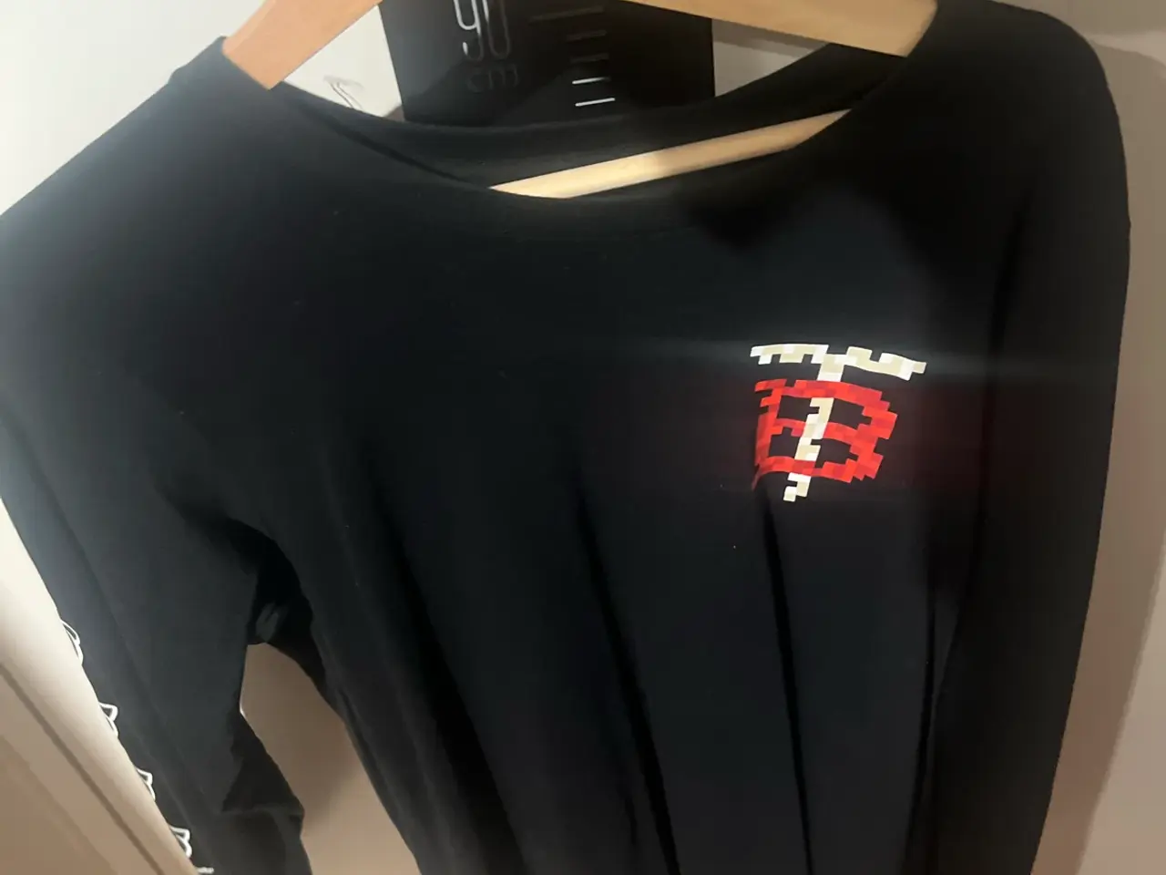 Billede 2 - Technoblade never dies trøje størrelse Medium