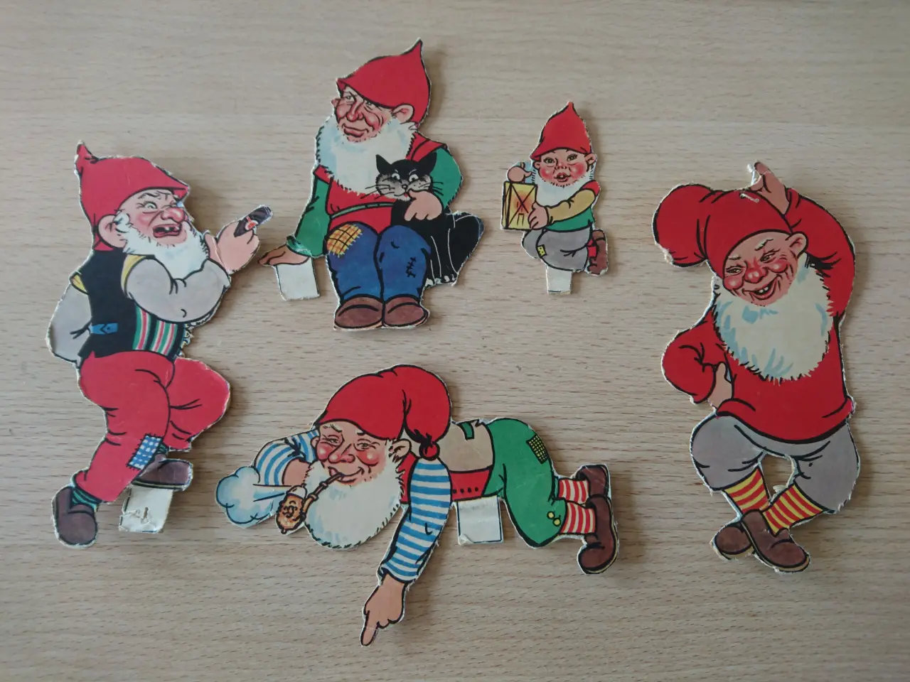 Billede 1 - Originale, gamle kravlenisser