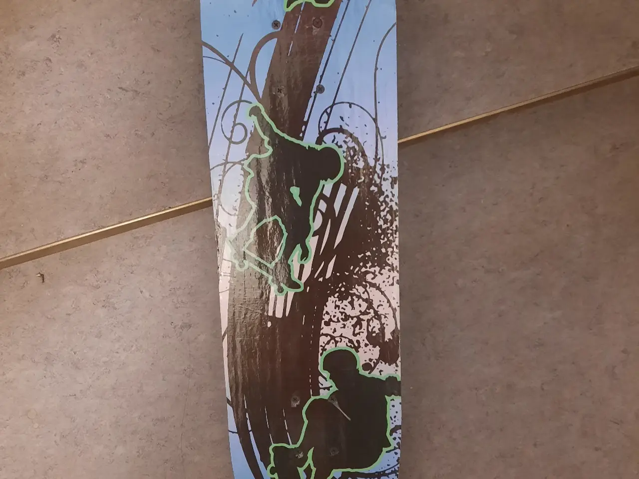 Billede 3 - Hipt skateboard I flotte farver