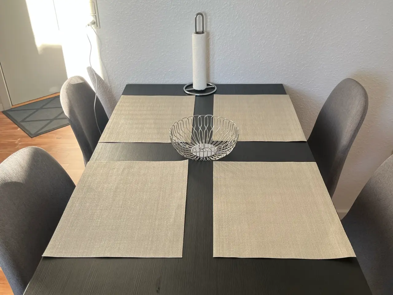 Billede 2 - Spisebord